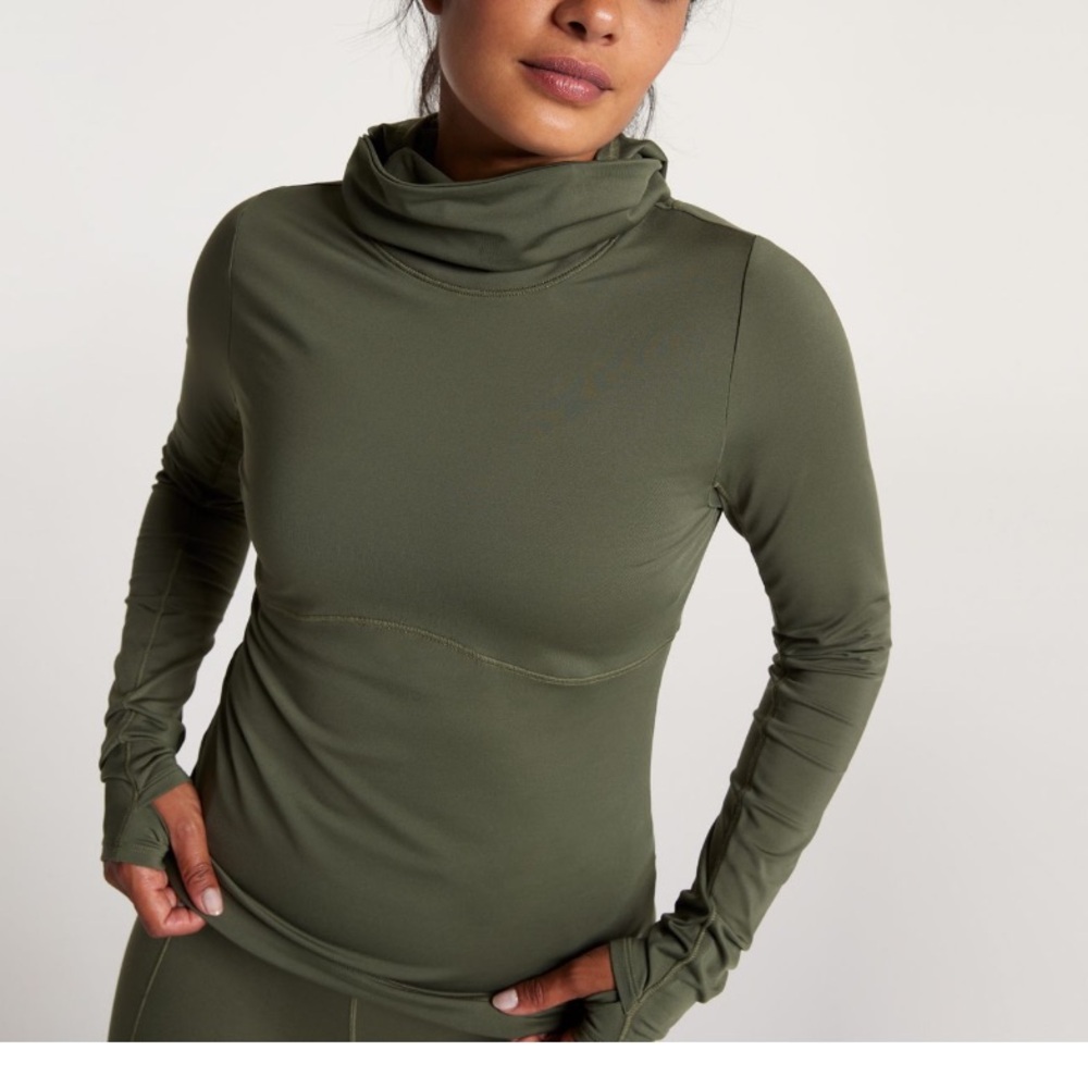Bundle two running tops